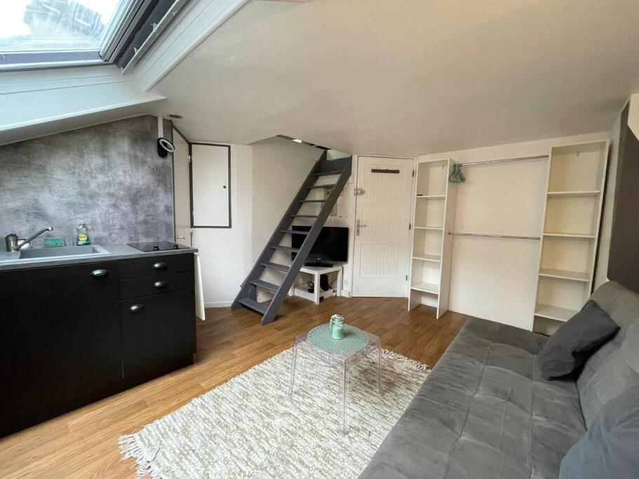 Le Cinq Sens, Studio Proche De La Gare Apartment ปองตัวส์ ภายนอก รูปภาพ